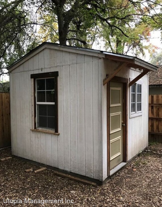 Building Photo - 2 br, 2 bath House - 326 4th St