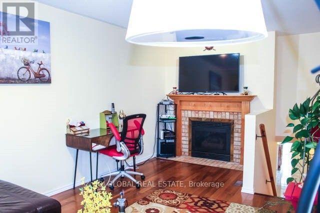 Building Photo - 5611 Palmerston Crescent