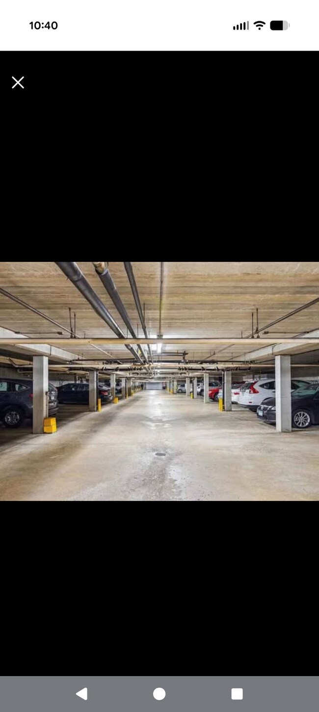 Foto del edificio - 1800 Riverwood Dr