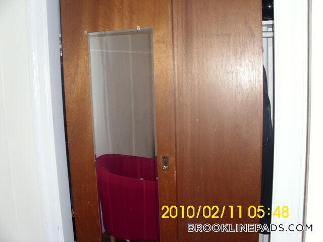 Foto del edificio - 1071 Beacon St