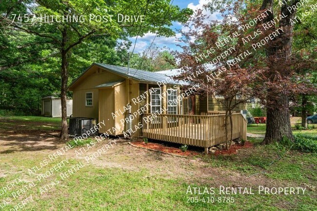 Foto del edificio - 7457 Hitching Post Dr