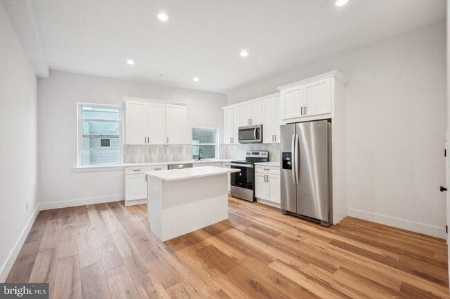 Photo - 1255 Leopard Street Apartment