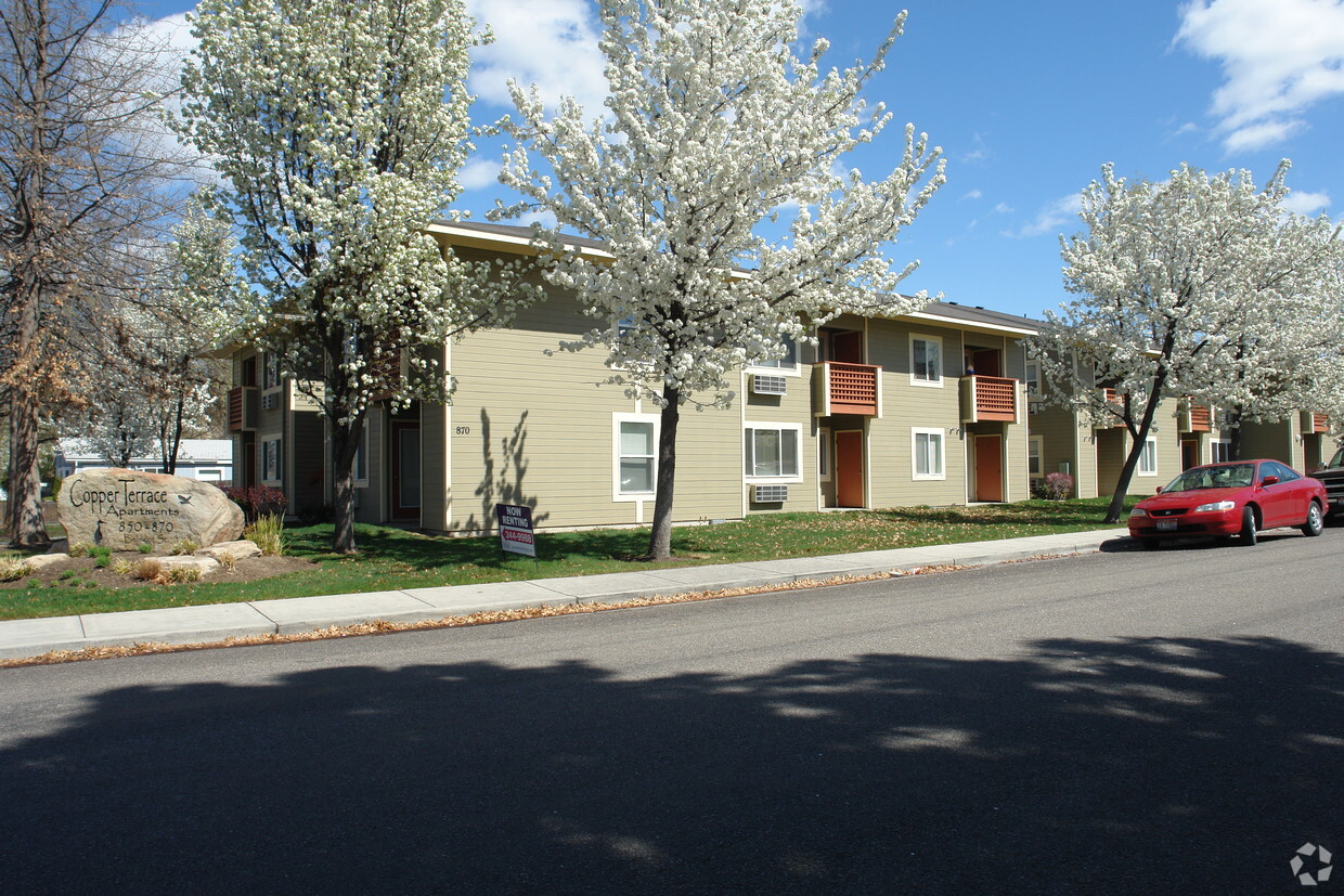 Primary Photo - Copper Terrace Apartments