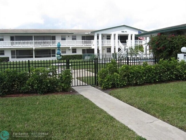 Foto del edificio - 1621 NW 46th Ave