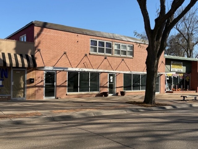 Building Photo - 2241-2243 Franklin St