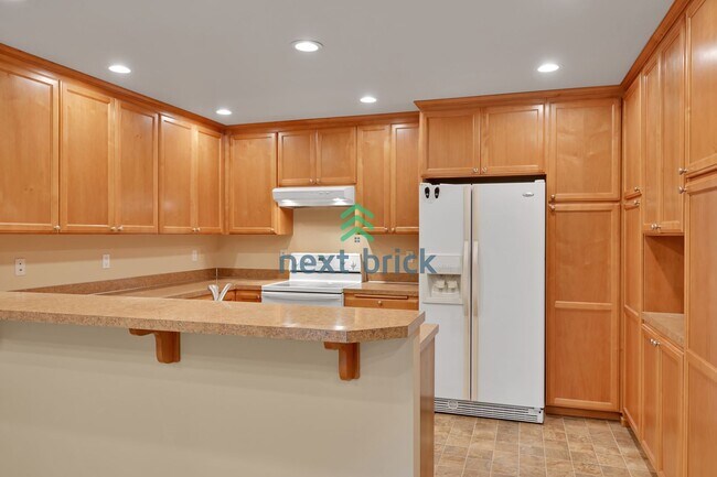 Foto del edificio - 2 BED & 2 BATH SINGLE FAMILY FOR RENT