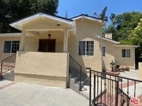 Building Photo - 3967 Oeste Ave