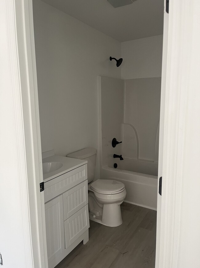 Foto del edificio - 3601 Alton Park Blvd