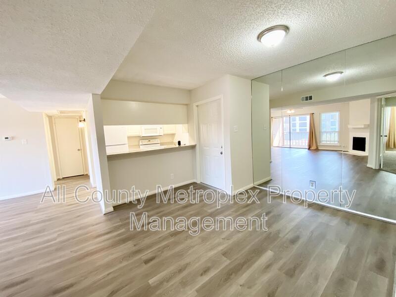 Primary Photo - 11490 Audelia Rd