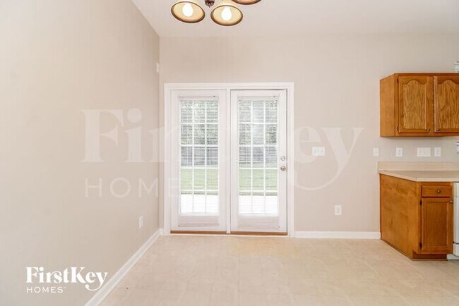 Foto del edificio - 3503 Throughbrook Ct