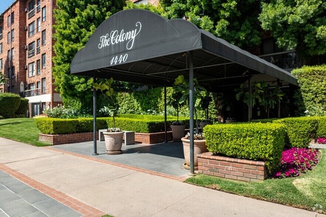 Front entrance security building - 1440 Veteran Ave