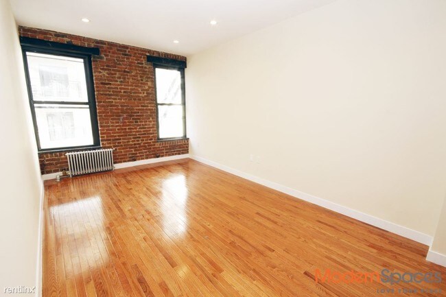 Building Photo - 3123 32nd St