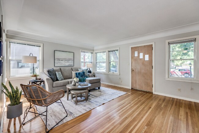 Foto del edificio - 3145 41st Ave S