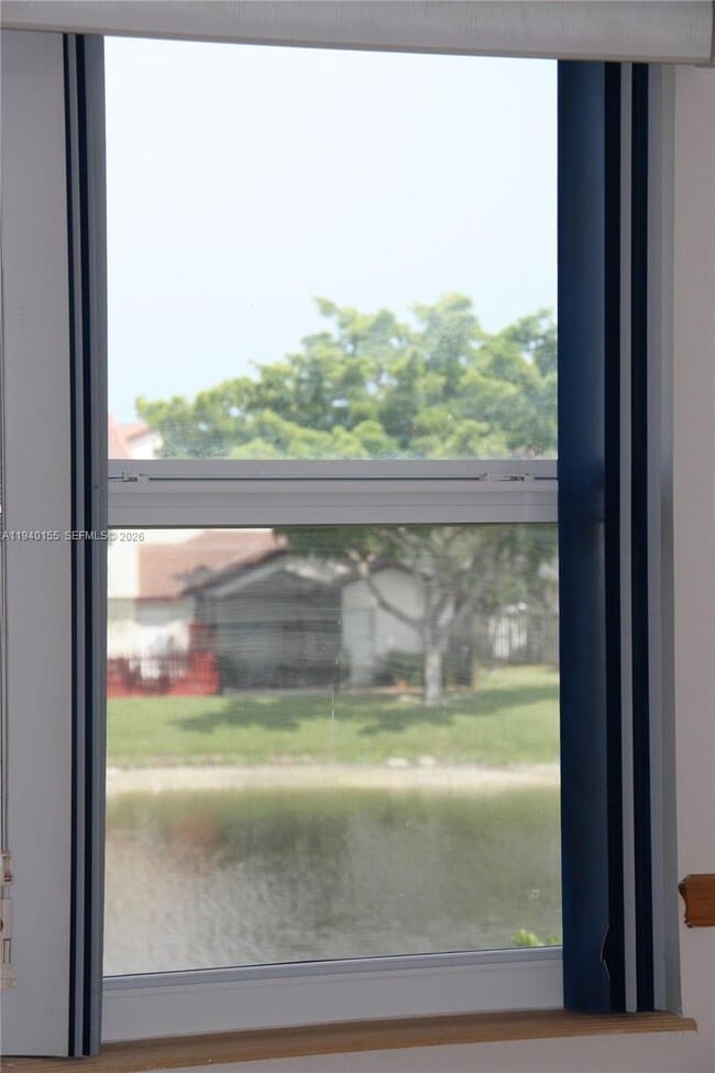 Building Photo - 615 NW 109th Ave