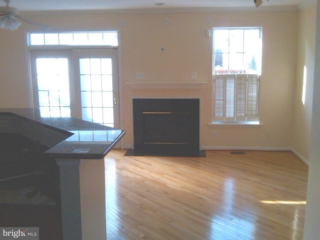 Building Photo - 21125 Camomile Ct