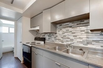 Building Photo - 809 N Dexter St