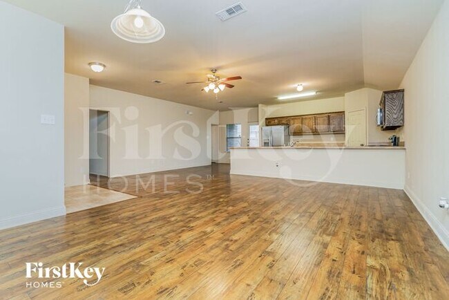 Building Photo - 607 Canvas Court