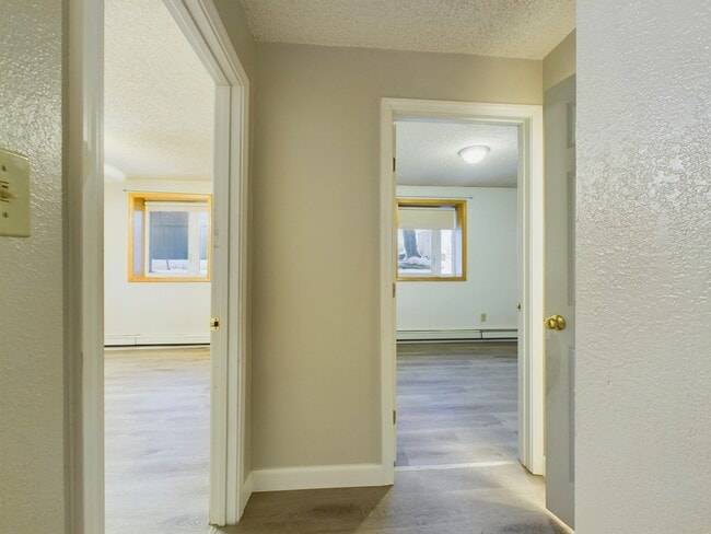 Foto del edificio - 2663 S Turner St