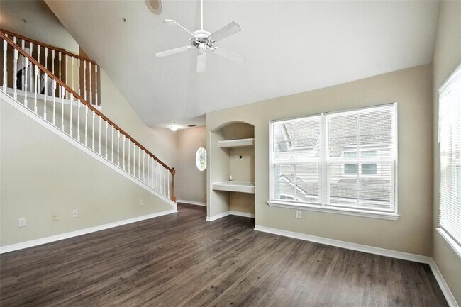 Foto del edificio - 3478 Westchester Square Blvd