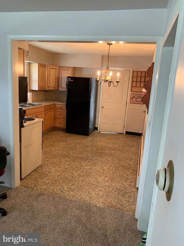 Foto principal - 411 E Maple St
