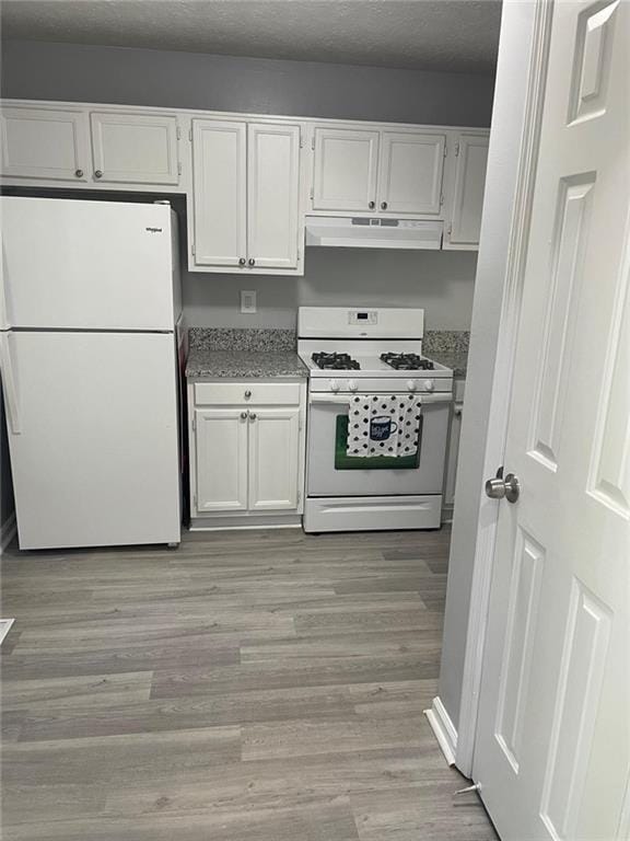 Foto del edificio - 3512 Kennesaw Station Dr