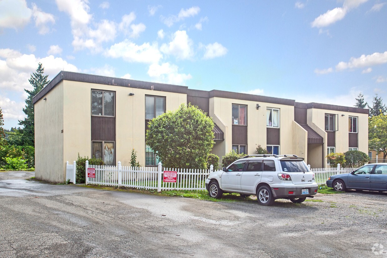 Primary Photo - 534 6th Ave S