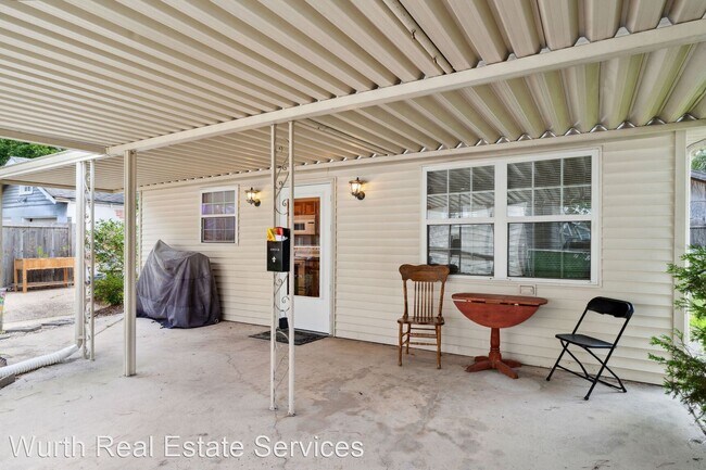 Building Photo - 1 br, 1 bath House - 4953 Venus St Unit B