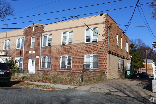 Building Photo - The Burroughs