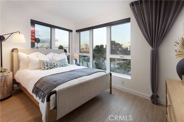 Foto del edificio - 551 S Harbor Blvd