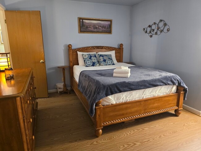 Building Photo - 42541 Lilley Pointe Dr