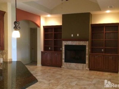 Building Photo - 205 Pima Dr