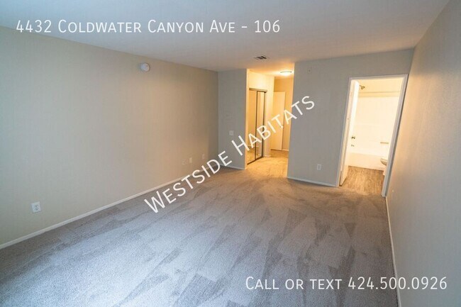 Building Photo - 4432 Coldwater Canyon Ave