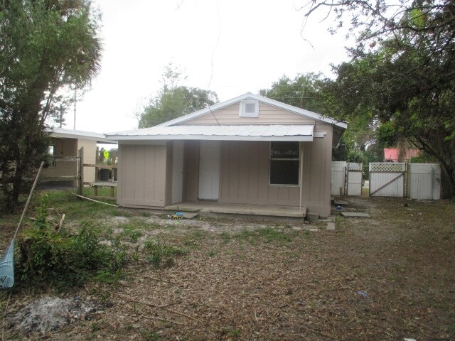 Building Photo - 209 Maine Ave