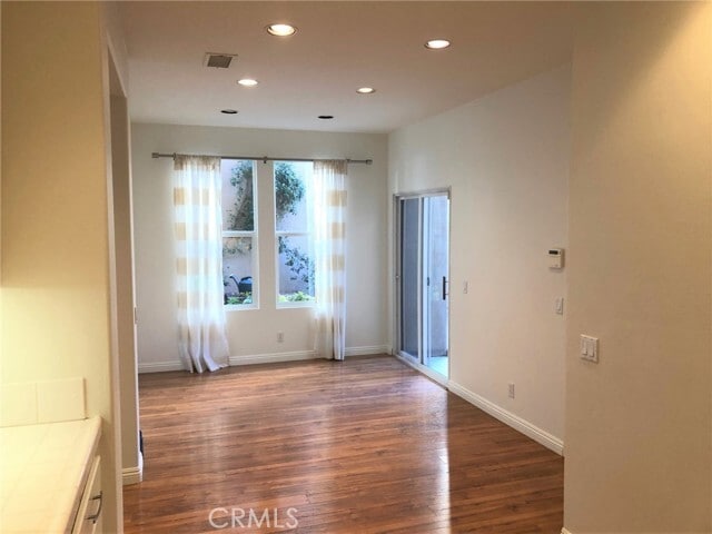 Foto del edificio - 43 Bluff Cove Dr