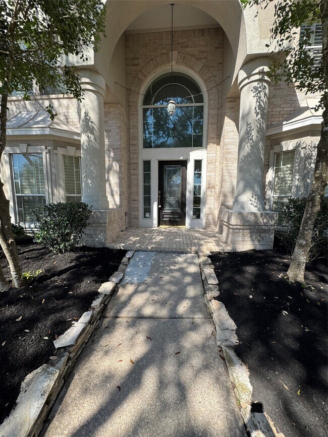 Foto del edificio - 1412 Caine Hill Ct
