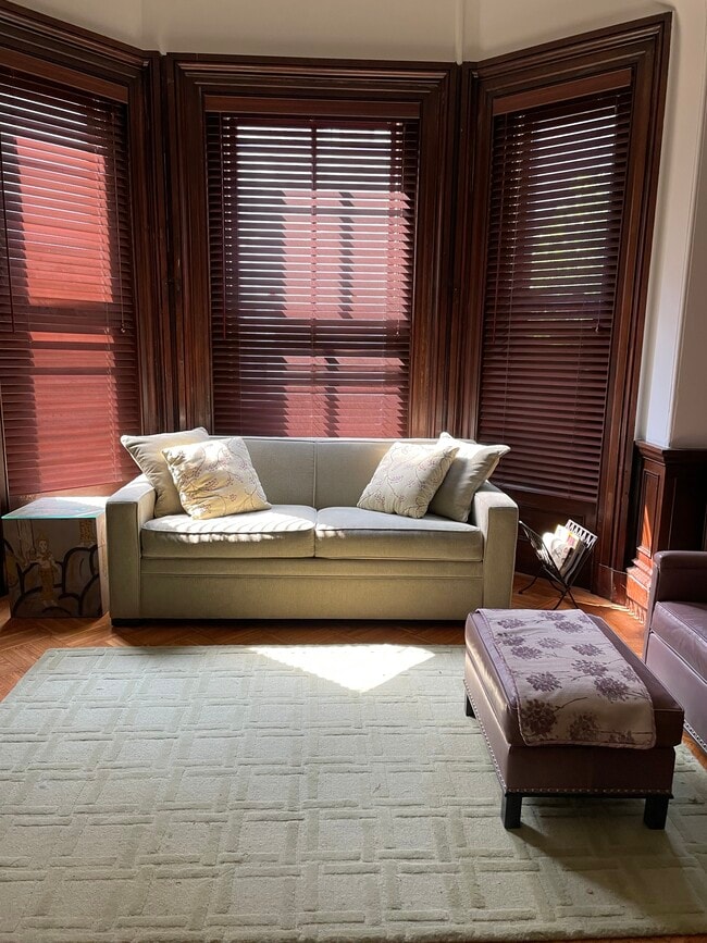 Photo - 171 Beacon St Apartment