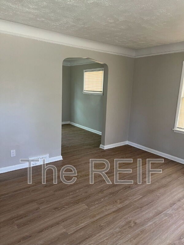 Building Photo - 7337 Curtis St