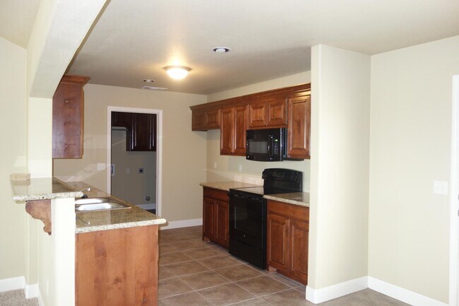 Foto del edificio - 7306 City View Dr