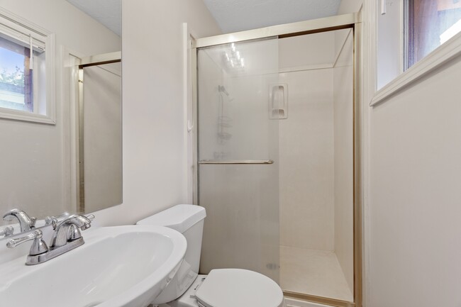 Foto del edificio - 4842 Ponderosa Dr