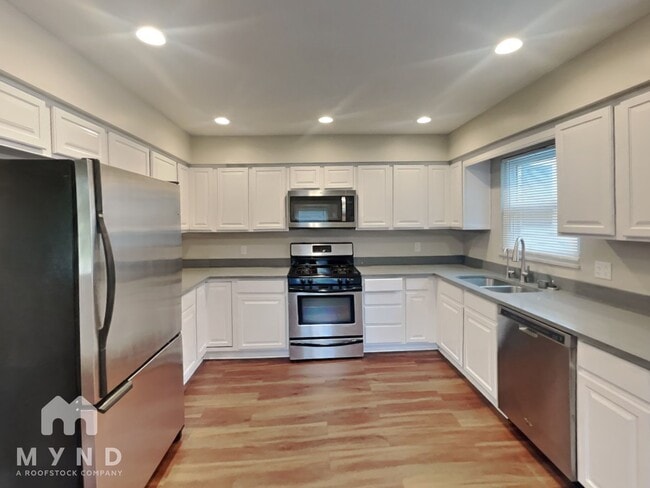 Building Photo - 2532 Cranford Rd