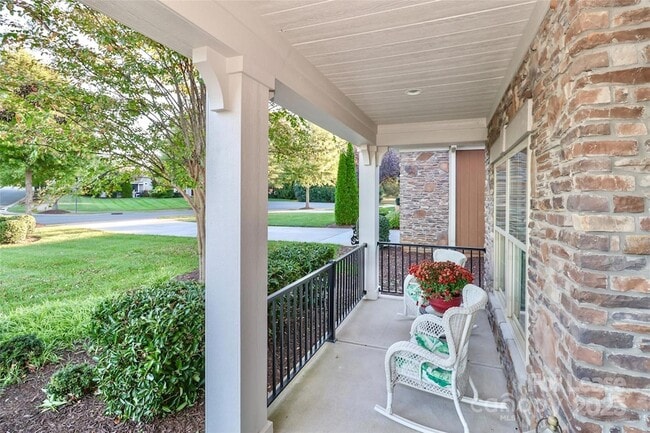 Foto del edificio - 115 Brawley Point Cir