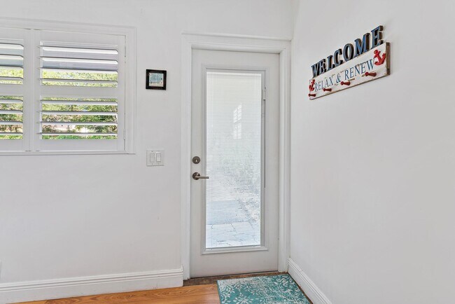 Foto del edificio - 12199 Easterly Ave