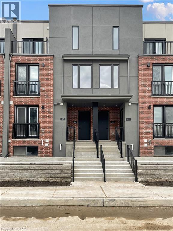 Photo du bâtiment - 99 Roger St