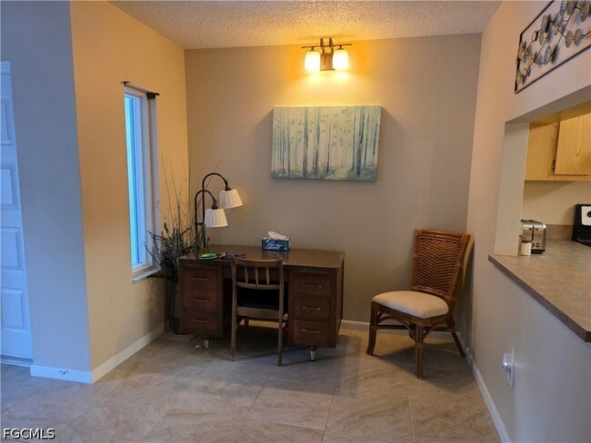 Building Photo - 9950 Sailview Ct