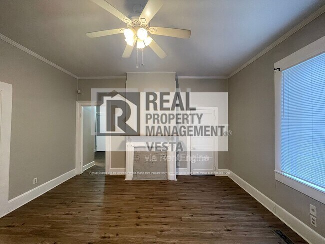 Foto del edificio - 110 W Ridge Cir