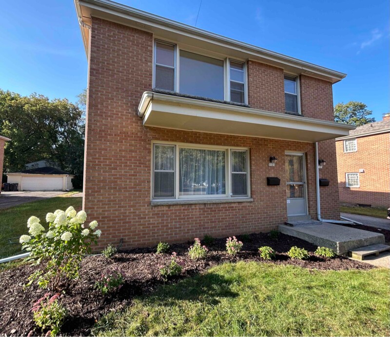 Foto principal - 1121 Summit Ave
