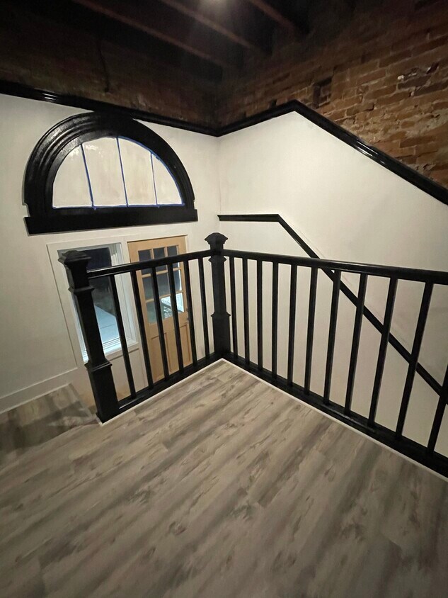 Entry area LOFT - 126 Norwood St