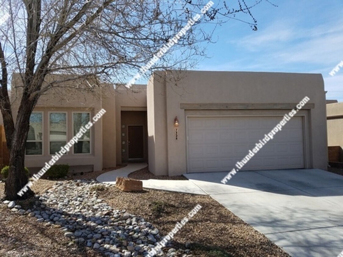 Primary Photo - Beautiful and Spacious in NE Heights Gated...