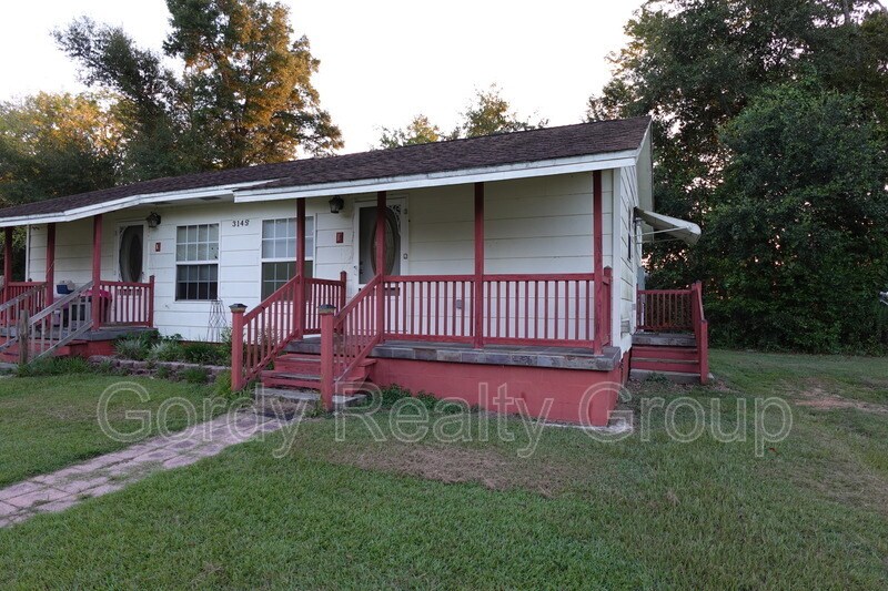 Primary Photo - 3145b Redbud Ln
