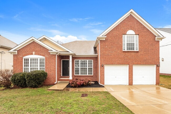 Building Photo - 3153 Skinner Dr